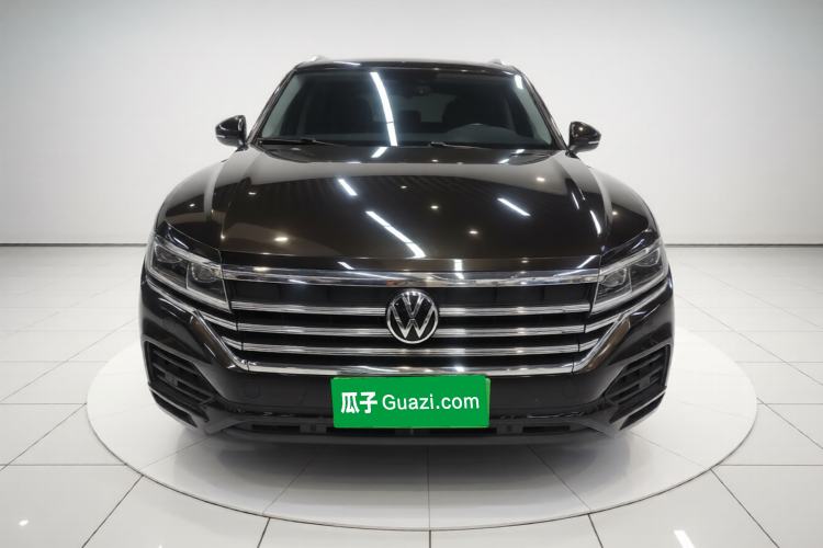 Used Volkswagen Touareg 2021 2.0 TSI Flagship Special Edition Front