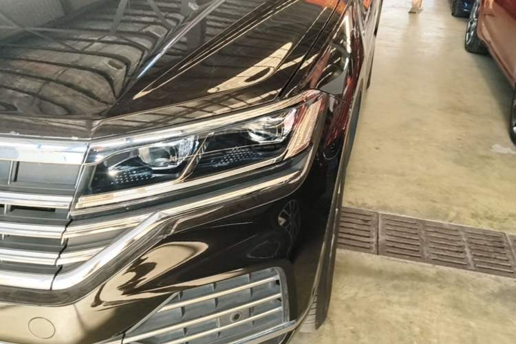 Used Volkswagen Touareg 2021 2.0 TSI Ruiyi Edition Left Front Headlight