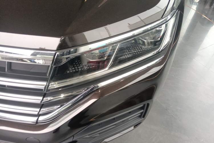 Used Volkswagen Touareg 2021 2.0 TSI Flagship Special Edition Left Front Headlight