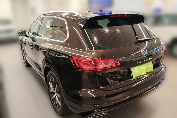 Used Volkswagen Touareg 2021 3.0 TSI Prestige Edition Classic Sport Package Rear Left 45 Deg