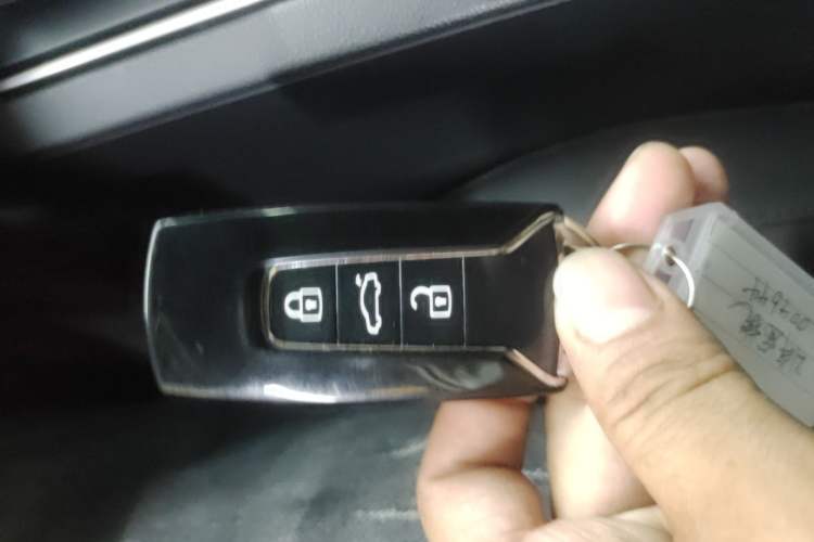 Used Volkswagen Touareg 2021 2.0 TSI Flagship Special Edition Vehicle Key