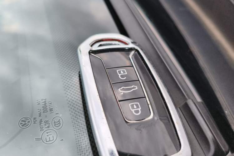 Used Volkswagen Touareg 2021 2.0 TSI Flagship Special Edition Vehicle Key