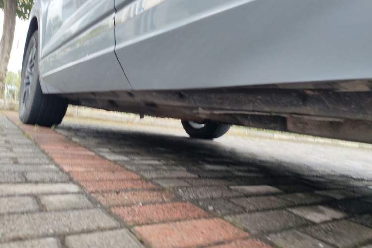 Used Volkswagen Touareg 2021 2.0 TSI Ruiyi Edition Chassis Rear Left
