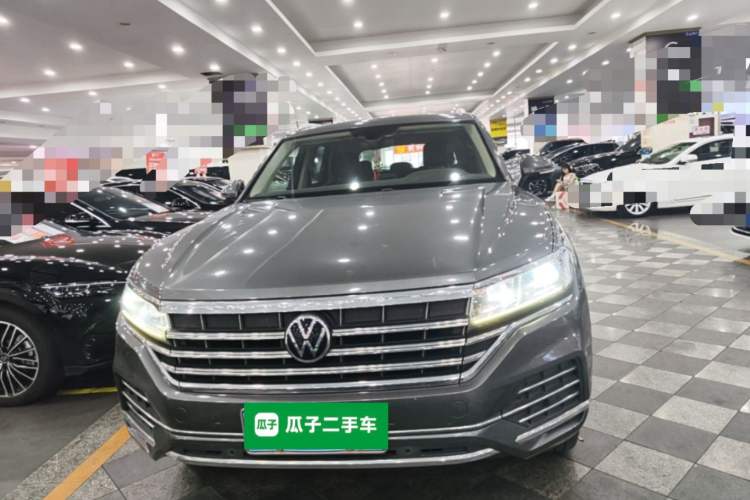 Used Volkswagen Touareg 2021 2.0 TSI Ruiyi Edition Front