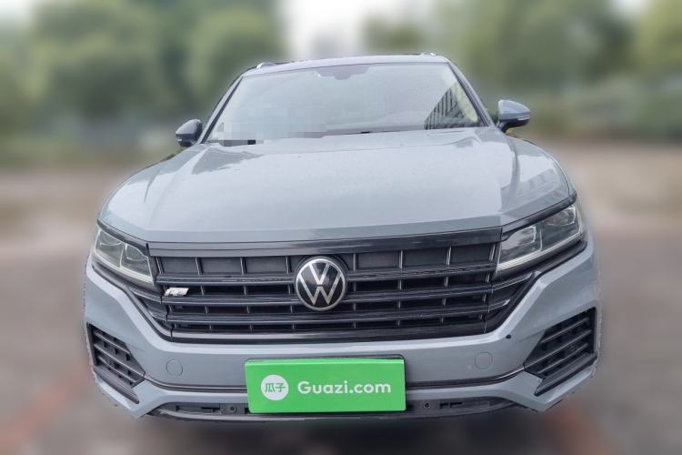 Used Volkswagen Touareg 2021 2.0 TSI Ruiyi Edition Front