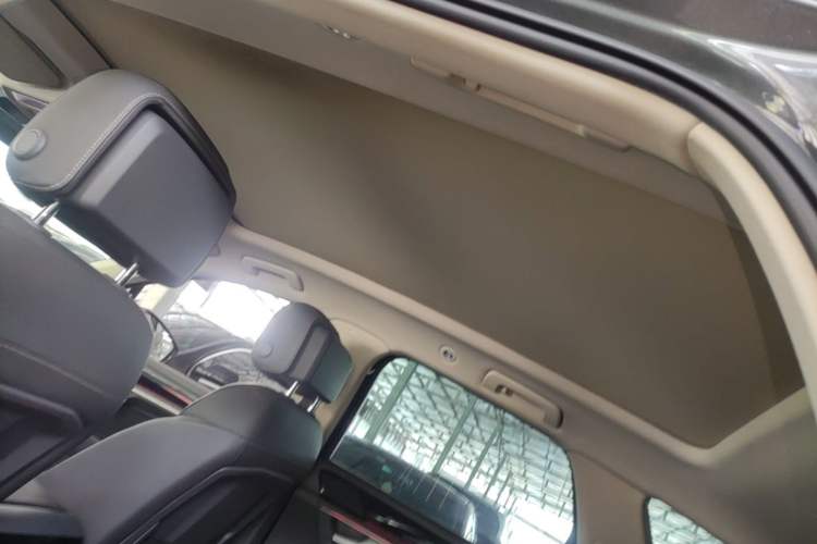 Used Volkswagen Touareg 2021 2.0 TSI Ruiyi Edition Headliner