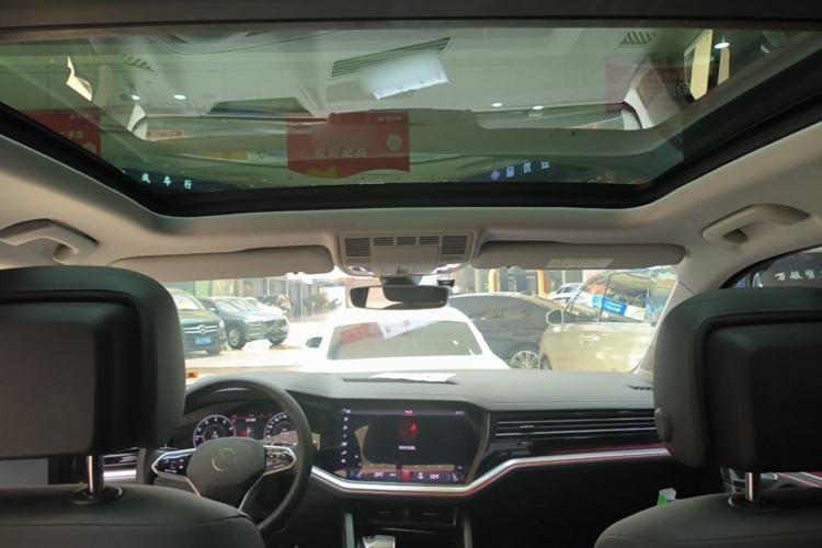 Used Volkswagen Touareg 2021 2.0 TSI Ruiyi Edition Headliner