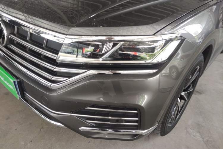 Used Volkswagen Touareg 2021 2.0 TSI Ruiyi Edition Left Front Headlight