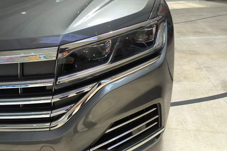 Used Volkswagen Touareg 2021 2.0 TSI Ruiyi Edition Left Front Headlight