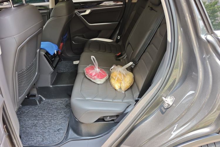 Used Volkswagen Touareg 2021 2.0 TSI Ruiyi Edition Left Rear Seat