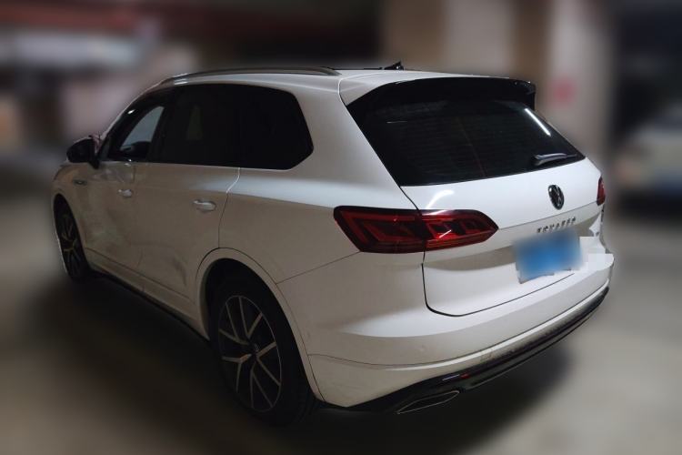 Used Volkswagen Touareg 2021 3.0 TSI Prestige Edition Classic Sport Package Rear Left 45 Deg