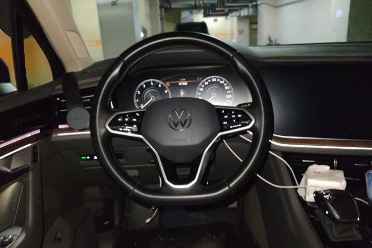 Used Volkswagen Touareg 2021 3.0 TSI Prestige Edition Classic Sport Package Steering Wheel