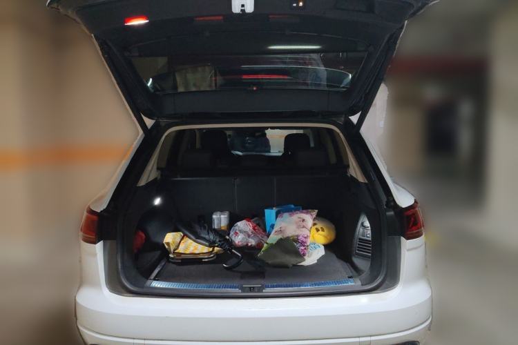 Used Volkswagen Touareg 2021 3.0 TSI Prestige Edition Classic Sport Package Trunk