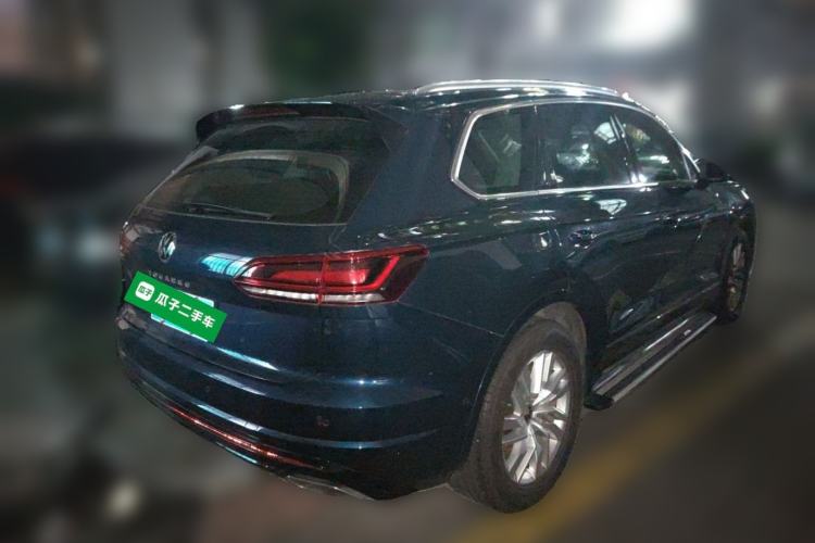 Used Volkswagen Touareg 2021 2.0 TSI RuiShang Edition Rear Right 45 Deg