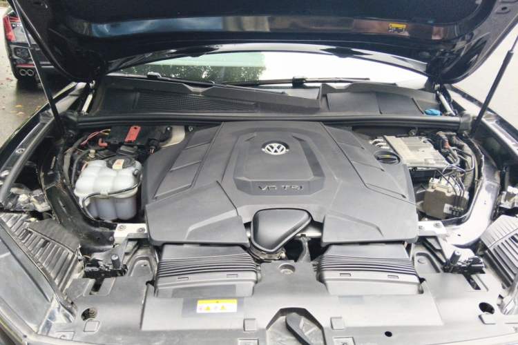 Used Volkswagen Touareg 2021 3.0 TSI Prestige Edition Classic Sport Package Engine Bay