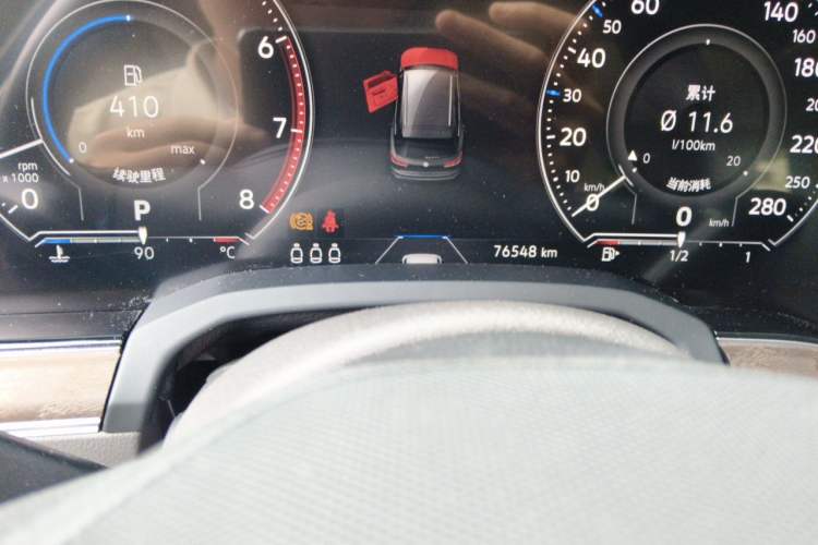 Used Volkswagen Touareg 2021 3.0 TSI Prestige Edition Classic Sport Package Odometer Close Up