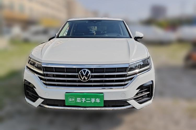 Used Volkswagen Touareg 2021 2.0 TSI RuiShang Edition Front