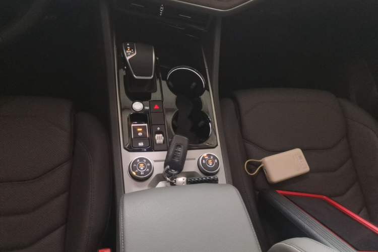 Used Volkswagen Touareg 2021 2.0 TSI RuiShang Edition Gear Lever