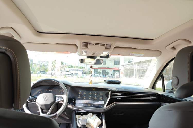 Used Volkswagen Touareg 2021 2.0 TSI RuiShang Edition Headliner