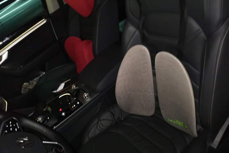 Used Volkswagen Touareg 2021 2.0 TSI RuiShang Edition Left Front Seat