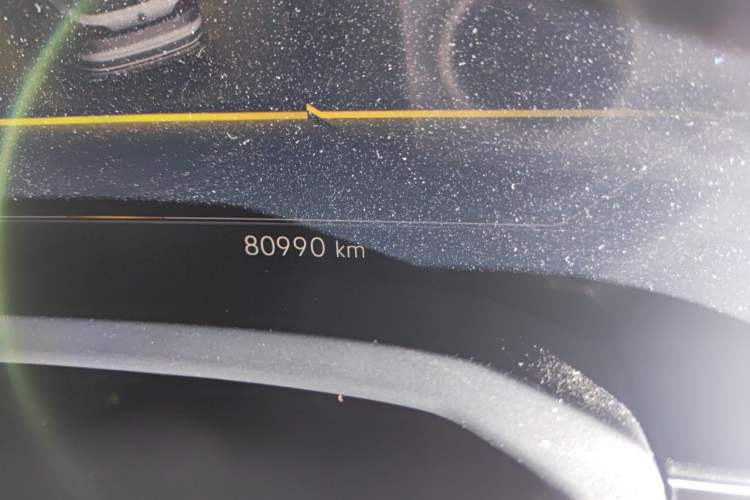 Used Volkswagen Touareg 2021 3.0 TSI Prestige Edition Classic Sport Package Odometer Close Up