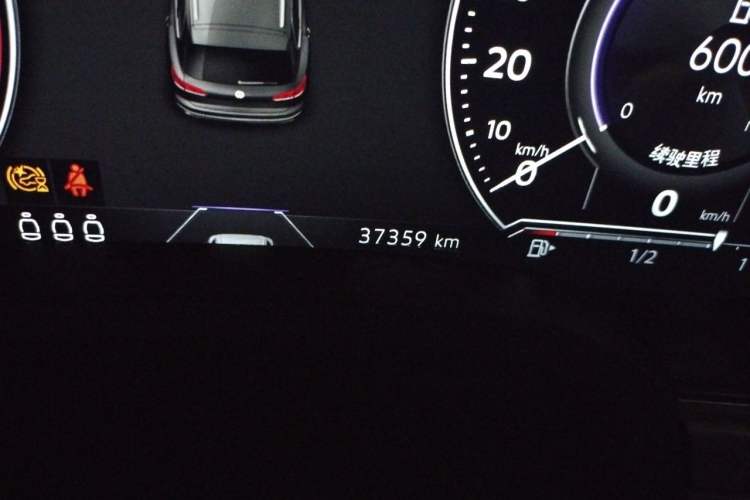Used Volkswagen Touareg 2021 3.0 TSI Prestige Edition Classic Sport Package Odometer Close Up