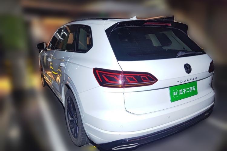 Used Volkswagen Touareg 2021 3.0 TSI Prestige Edition Classic Sport Package Rear Left 45 Deg