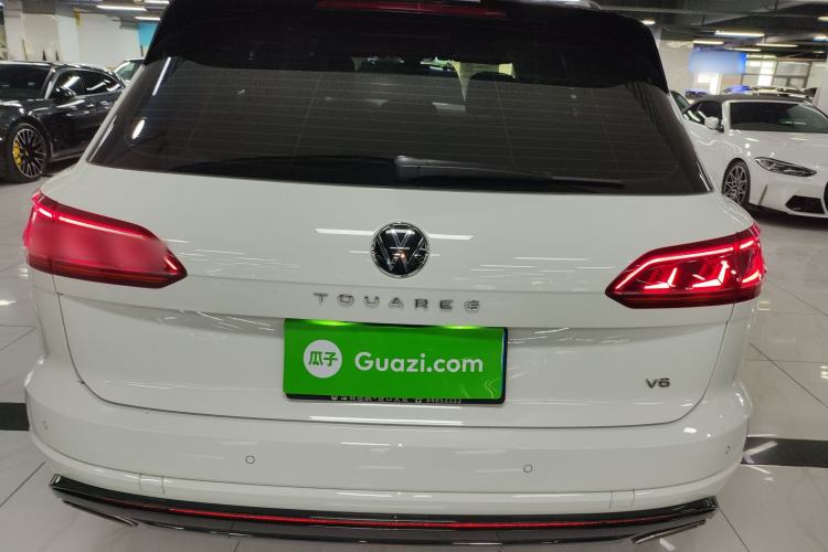 Used Volkswagen Touareg 2021 3.0 TSI Luxury Edition Black Diamond Sport Package Rear