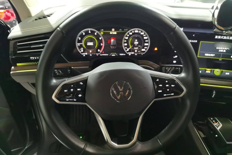 Used Volkswagen Touareg 2021 3.0 TSI Prestige Edition Classic Sport Package Steering Wheel