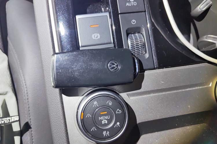 Used Volkswagen Touareg 2021 3.0 TSI Prestige Edition Classic Sport Package Vehicle Key