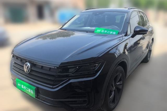 Used Volkswagen Touareg 2022 3.0 TSI Luxury Edition Black Diamond Sport Package