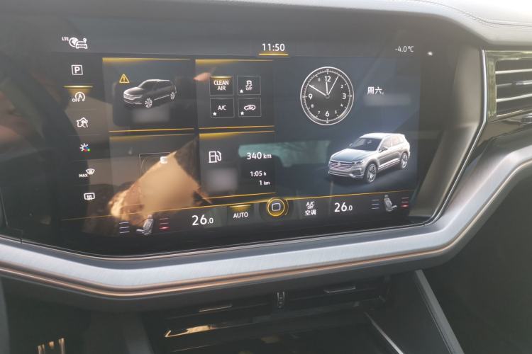 Used Volkswagen Touareg 2022 3.0 TSI Luxury Edition Black Diamond Sport Package Audio And AC Panel