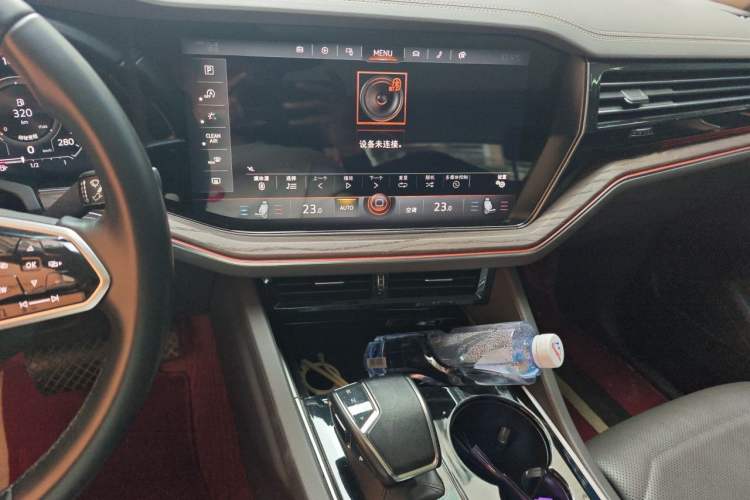 Used Volkswagen Touareg 2022 3.0 TSI Prestige Edition Classic Sport Package Audio And AC Panel