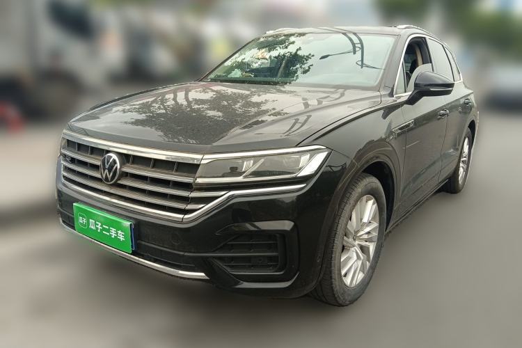 Used Volkswagen Touareg 2022 2.0 TSI RuiShang Edition Guazi used car, China used car export, Used car for sale, Used  cars, Cheapest cars for sale