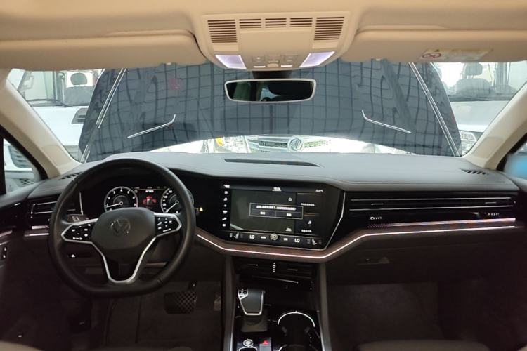 Used Volkswagen Touareg 2022 2.0 TSI RuiShang Edition Center Console
