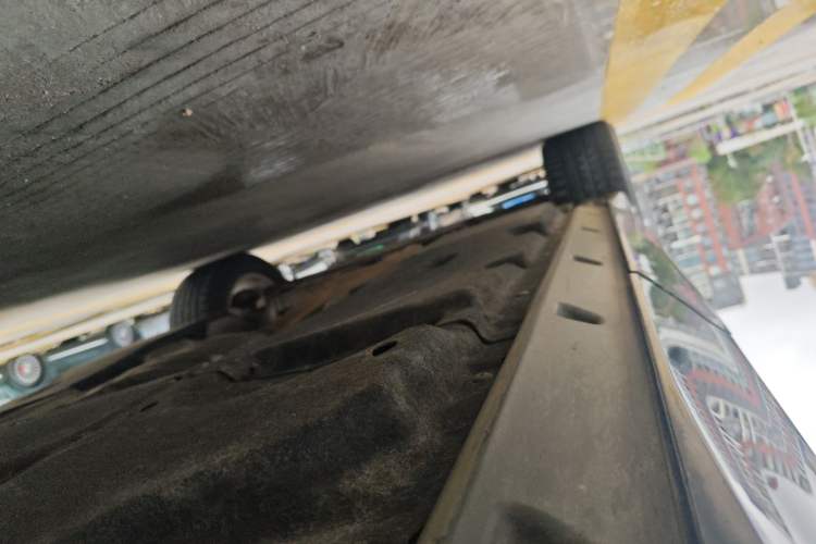 Used Volkswagen Touareg 2022 2.0 TSI RuiShang Edition Chassis Rear Left