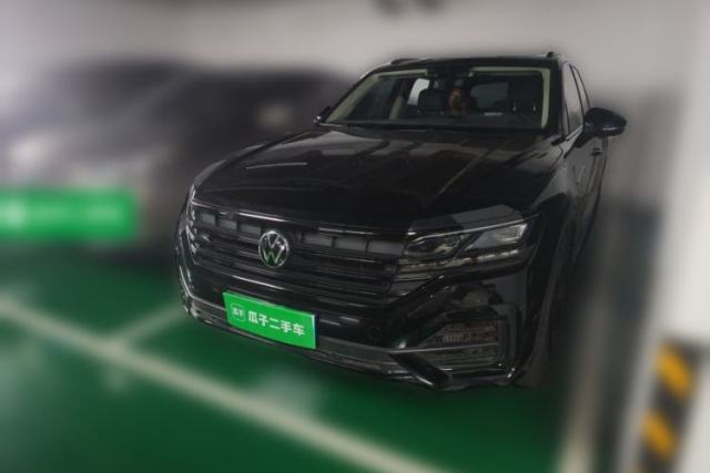 Used Volkswagen Touareg 2022 3.0 TSI Luxury Edition Black Diamond Sport Package