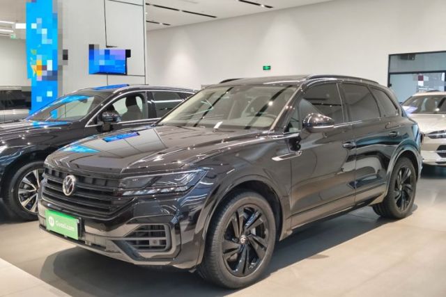 Used Volkswagen Touareg 2022 3.0 TSI Luxury Edition Black Diamond Sport Package