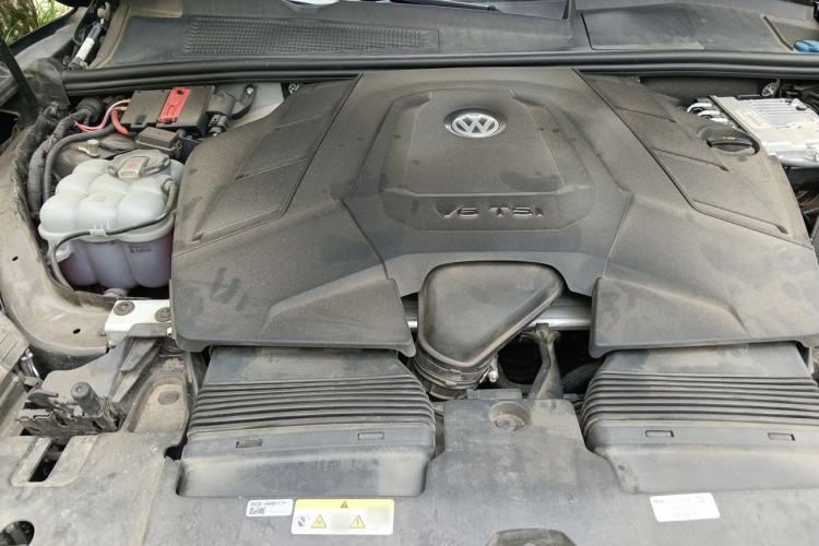 Used Volkswagen Touareg 2022 3.0 TSI Prestige Edition Classic Sport Package Engine Bay