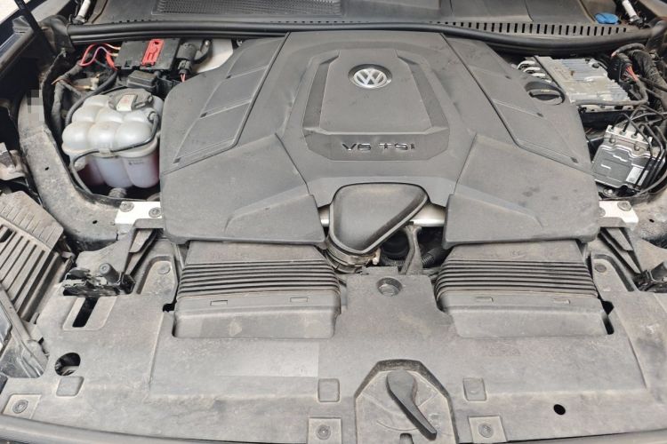Used Volkswagen Touareg 2022 3.0 TSI Prestige Edition Classic Sport Package Engine Bay