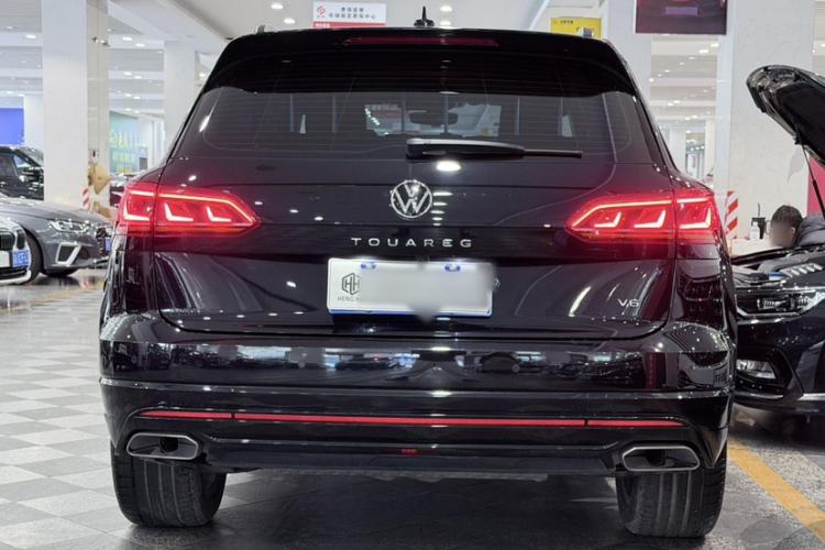 Used Volkswagen Touareg 2022 3.0 TSI Luxury Edition Black Diamond Sport Package Exterior 1