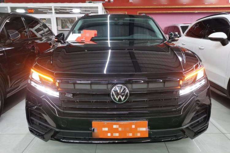 Used Volkswagen Touareg 2022 3.0 TSI Luxury Edition Black Diamond Sport Package Exterior 1