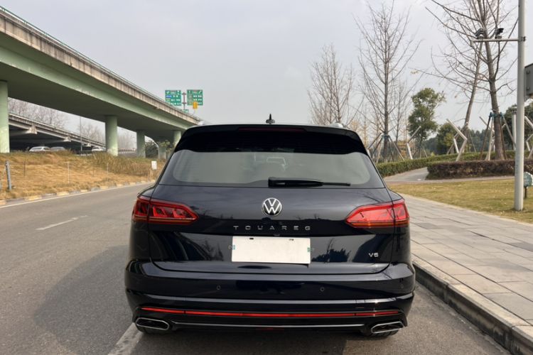 Used Volkswagen Touareg 2022 3.0 TSI Prestige Edition Classic Sport Package Exterior 3