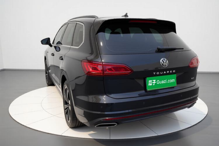 Used Volkswagen Touareg 2022 3.0 TSI Luxury Edition Black Diamond Sport Package Exterior 3