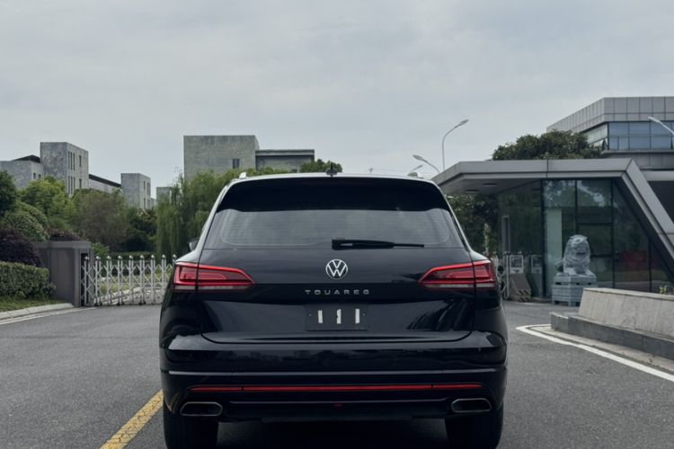 Used Volkswagen Touareg 2022 2.0 TSI RuiShang Edition Exterior 4