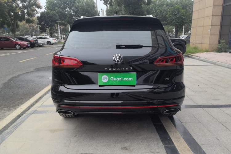Used Volkswagen Touareg 2022 3.0 TSI Prestige Edition Classic Sport Package Exterior 5