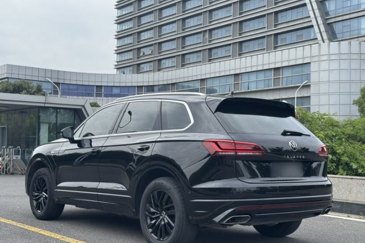 Used Volkswagen Touareg 2022 2.0 TSI RuiShang Edition Exterior 5