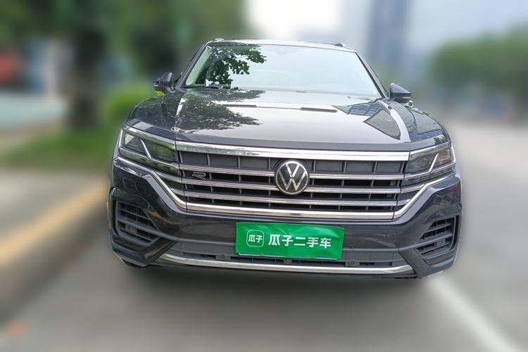 Used Volkswagen Touareg 2022 3.0 TSI Prestige Edition Classic Sport Package Front
