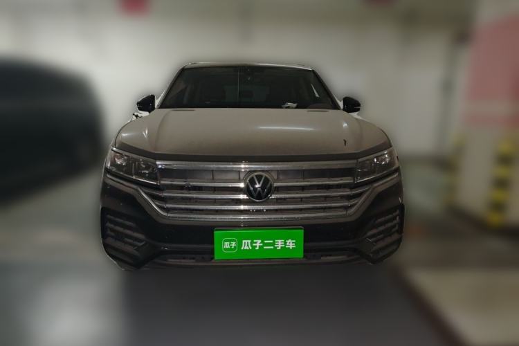 Used Volkswagen Touareg 2022 2.0 TSI Flagship Special Edition Front