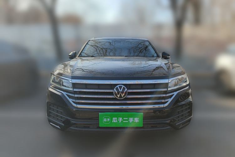 Used Volkswagen Touareg 2022 2.0 TSI Flagship Special Edition Front